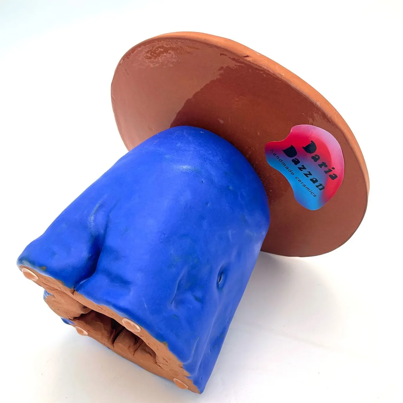 Alzata per torta Fungo Rock blu egiziano e rosa cipria