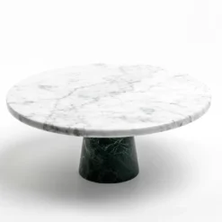 Alzata per torte in marmo bianco con base nera