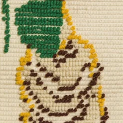 Arazzo Fantasma Verde in Lana con Sfondo Bianco di Anna Galtarossa