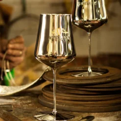 Bicchiere da vino d'argento