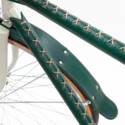 Bicicletta da uomo rivestita in pelle Tabacco e Verde