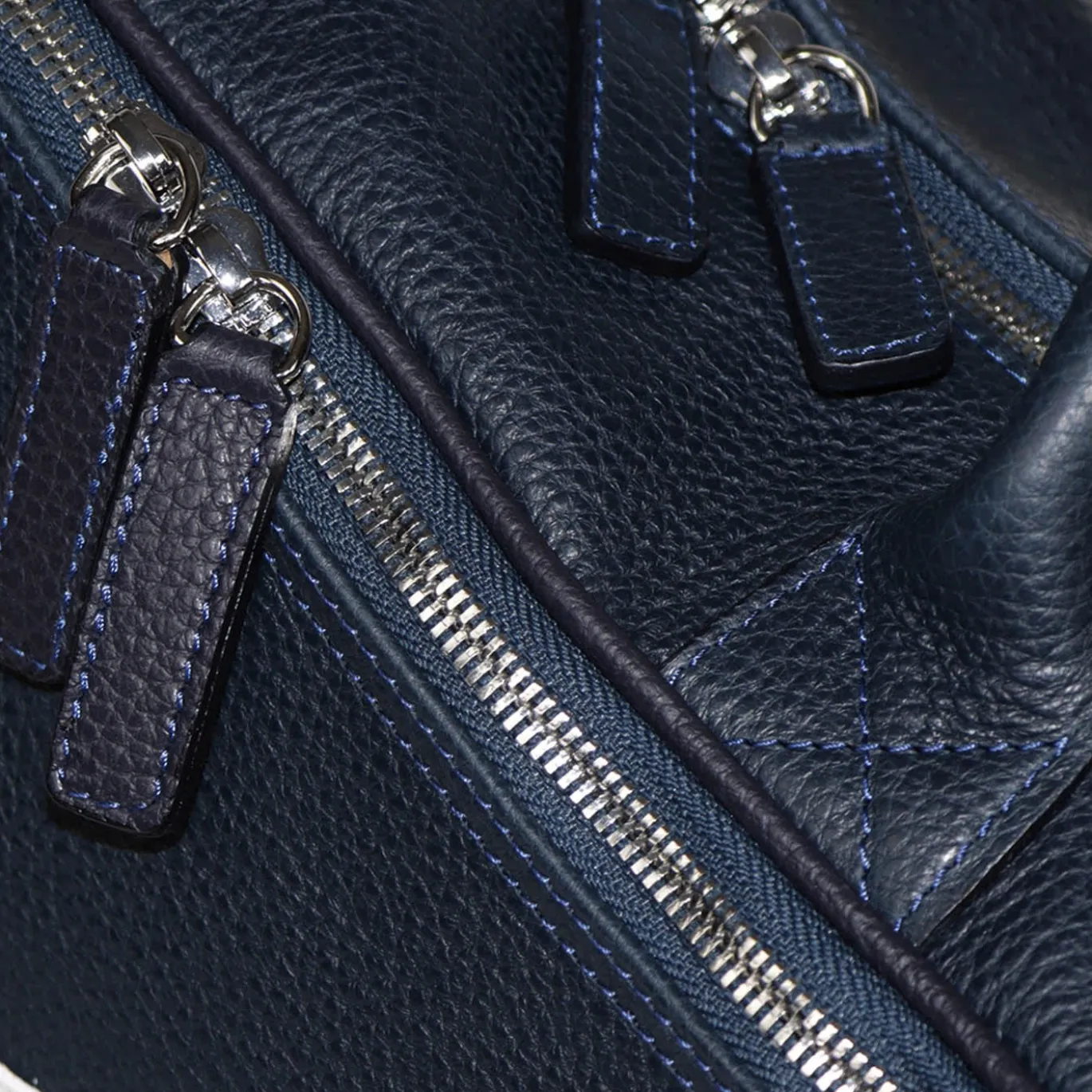 Borsa da tennis classica blu e rossa