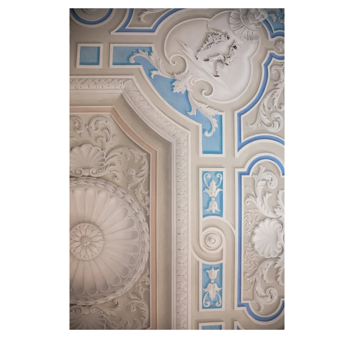 Carta da parati architettonica su tela trompe l'oeil dipinta a mano