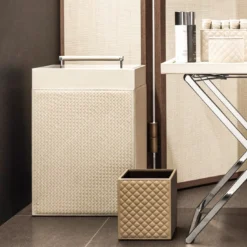 Cesta Portabiancheria Diana Intrecciata a Mano in Pelle Beige