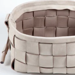 Cestino in pelle intrecciata grigio