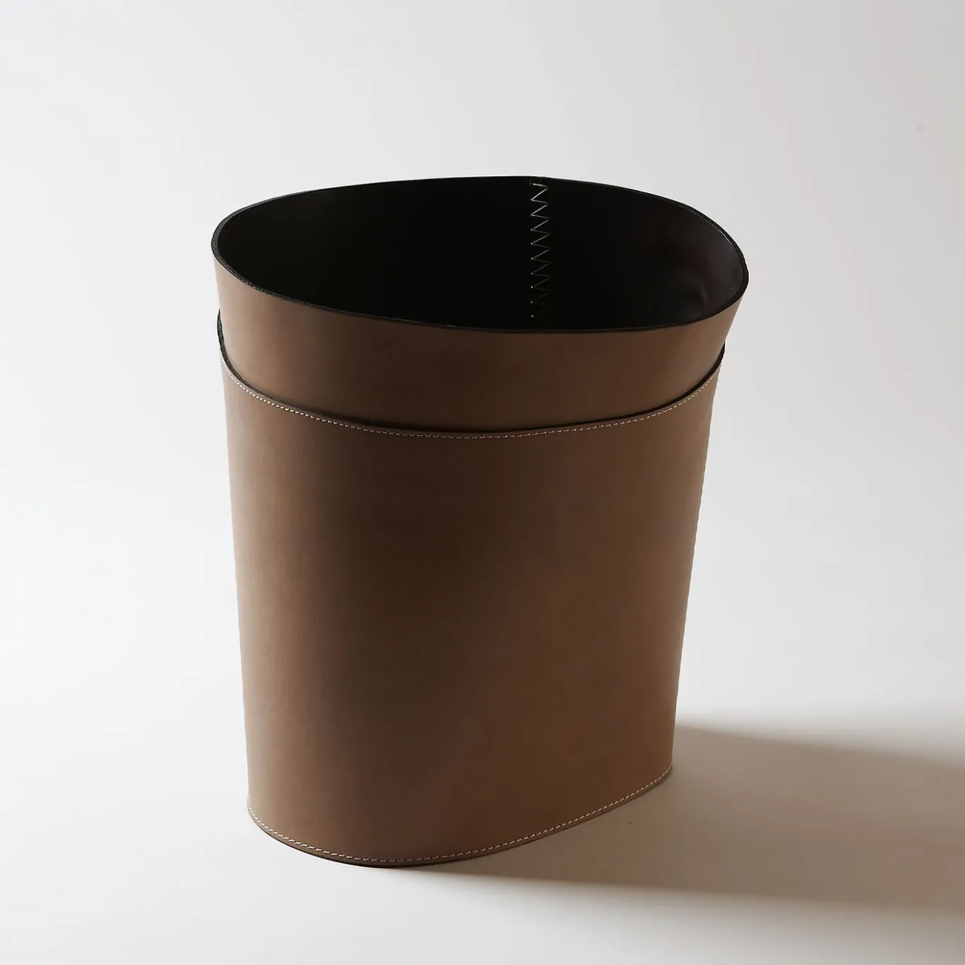 Cestino Medium Basic Robin di Claude Bouchard