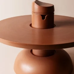 Collezione Cappello da preti - Alzata per torte in ceramica di Thomas Fos