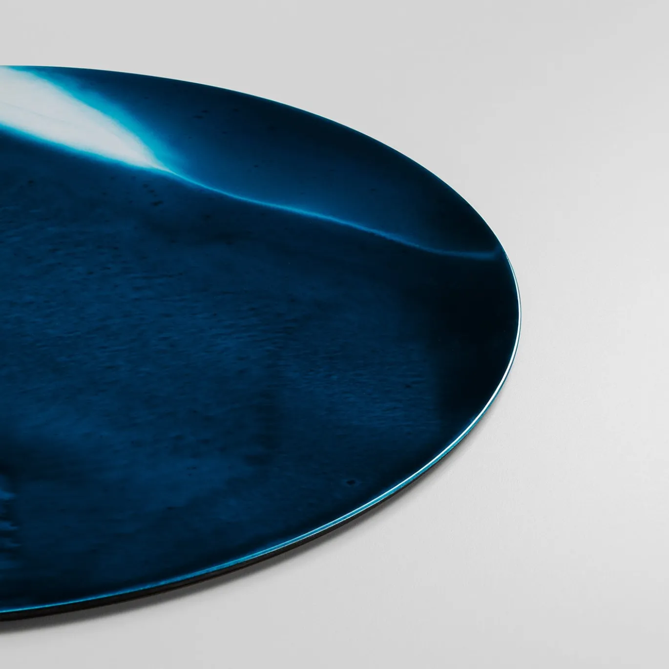 Collezione Inchiostro - Set di 4 Sottopiatti Rotondi Blu Oceano