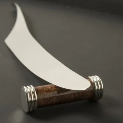 Decor Tavola Kosmo Coltello da arrosto con appoggio di Nino Basso