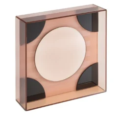 Figure MT1 Specchio