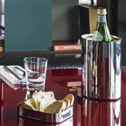 Glacette isolata in acciaio inox Stile