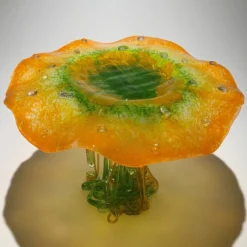 Godetevi il centrotavola scultoreo in vetro di Murano