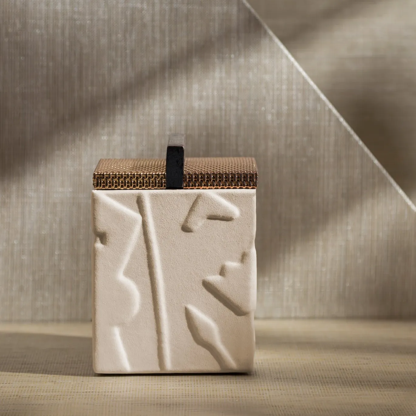 IX Scatola beige