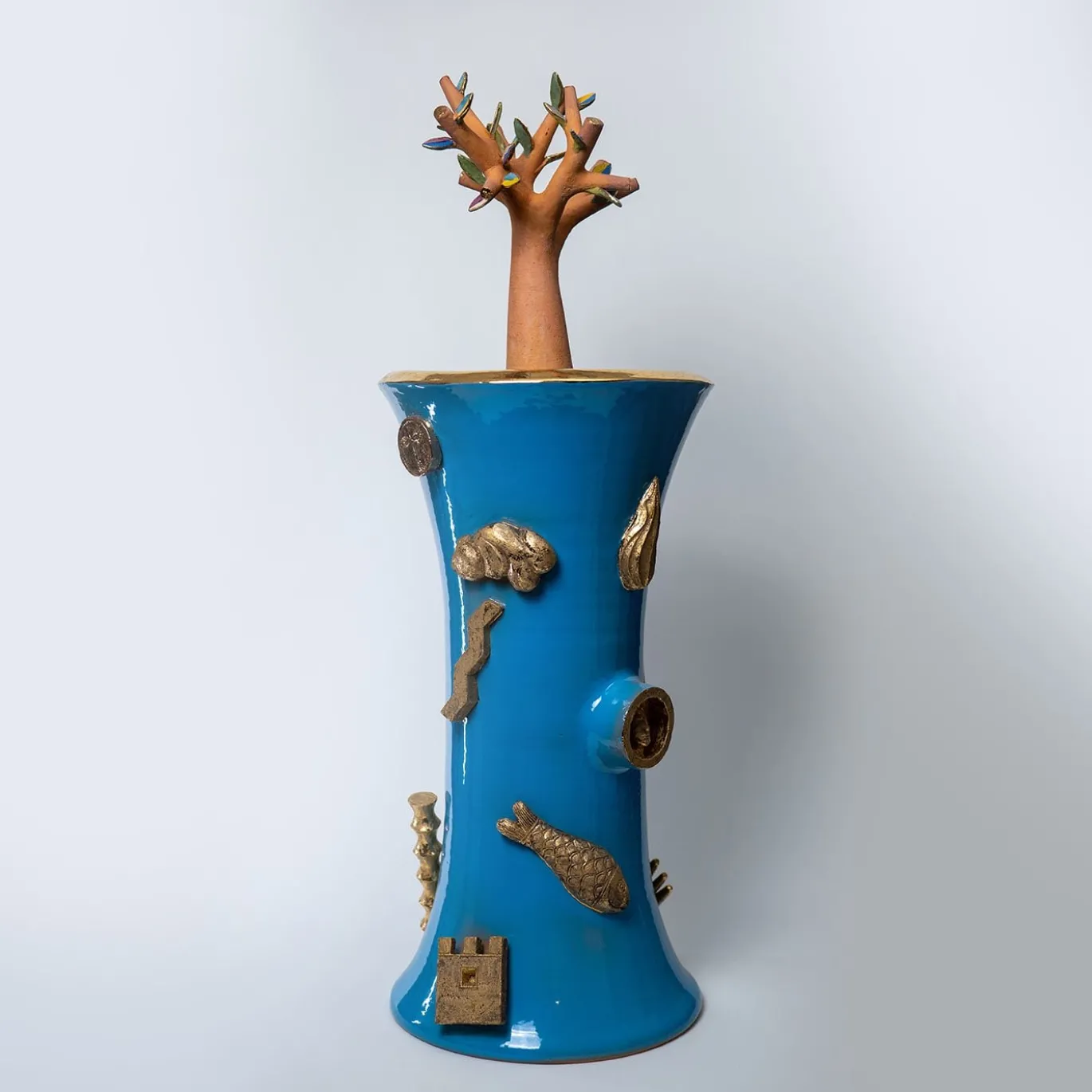 L'albero di tutte le cose scultura policroma