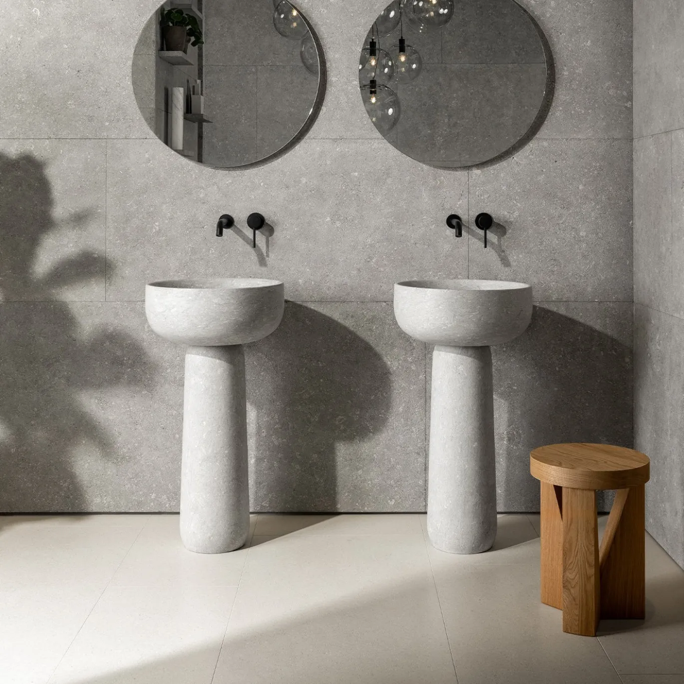 Lavabo autoportante Tetide in pietra di Vicenza grigia