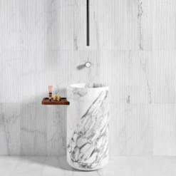 Lavabo in marmo cilindrico Monolithos con vassoio in legno