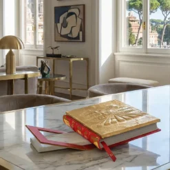 Libro Decorativo Dorato Unfolded Ways Rome As Never Read Before