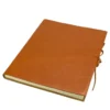Libro grande in pelle con cravatta
