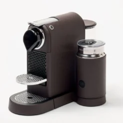 Macchina da Caff� Citiz Easy con Montalatte in Pelle Marrone