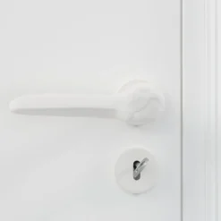 Maniglia Airone White di Nicole Valenti