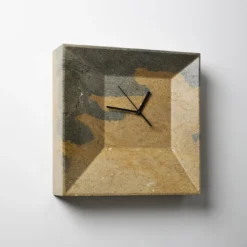 Orologio da tavolo/parete Pietro di Cristian Visentin