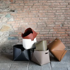 Overlaps Cesta piccola in cuoio naturale