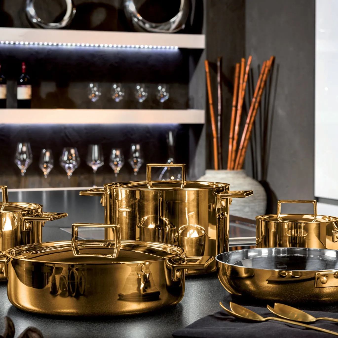 Padella Attiva Gold 26 cm con manico e coperchio