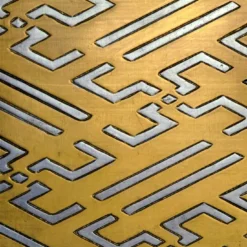 Percorso magnetico Legno intagliato con foglia d'oro e d'argento di Giuseppe Caiafa
