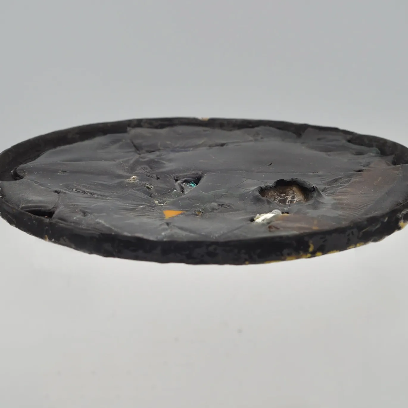 Piatto decorativo rotondo nero