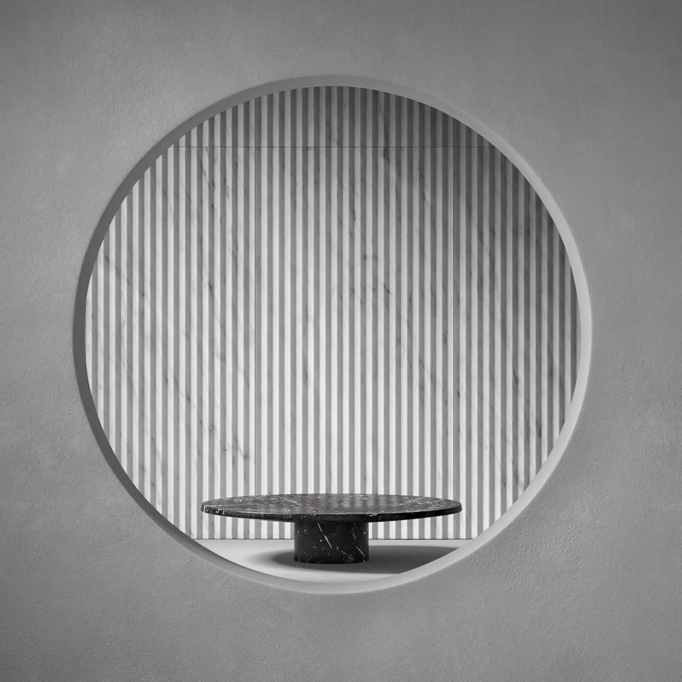Pietra L15 Alzata per torte in marquina nera di Piero Lissoni