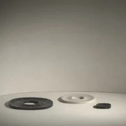 Pietra L14 Vassoio ad anello in marquina nera