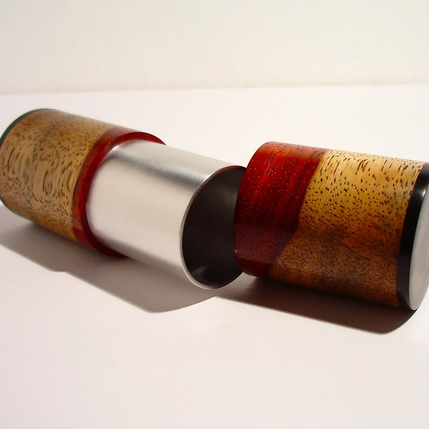 Portaspezie in padauk ed ebano
