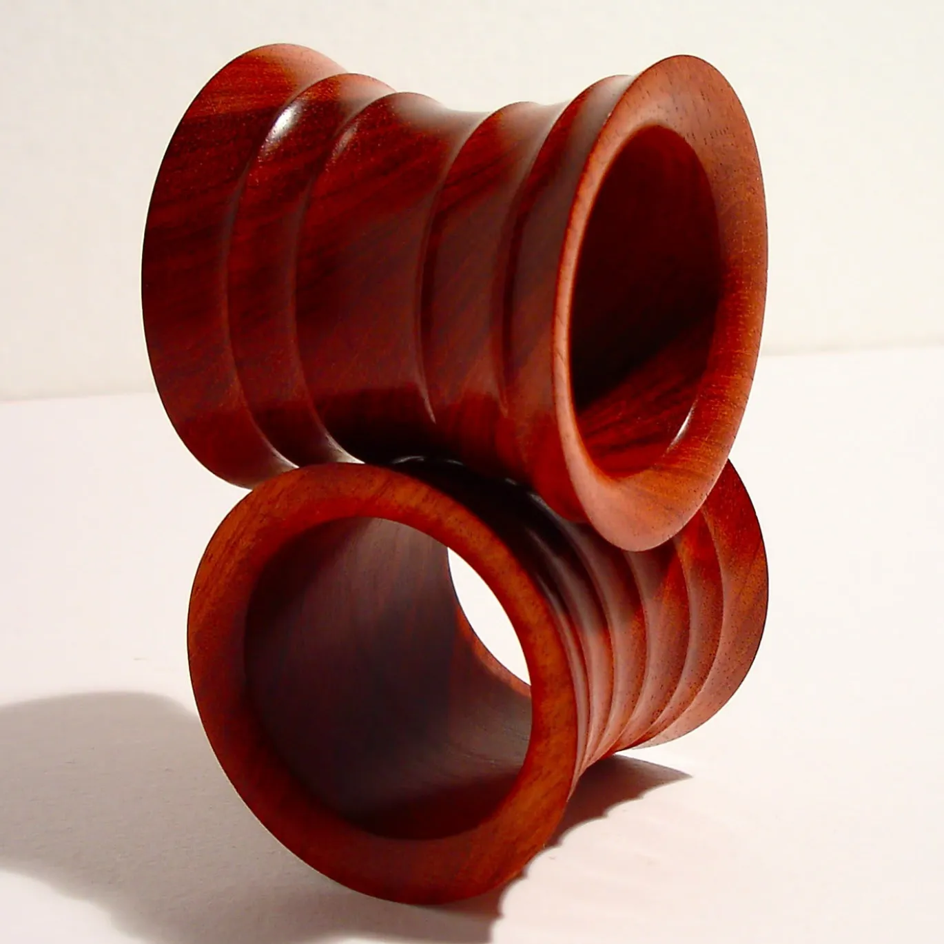 Portatovaglioli Onde in Bubinga