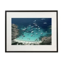 Porto Rotondo Stampa con cornice di Slim Aarons