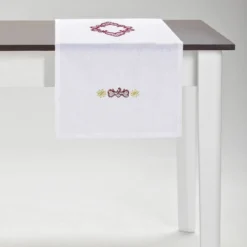 Rinascimento Runner da tavola di lino bianco ricamato rosso