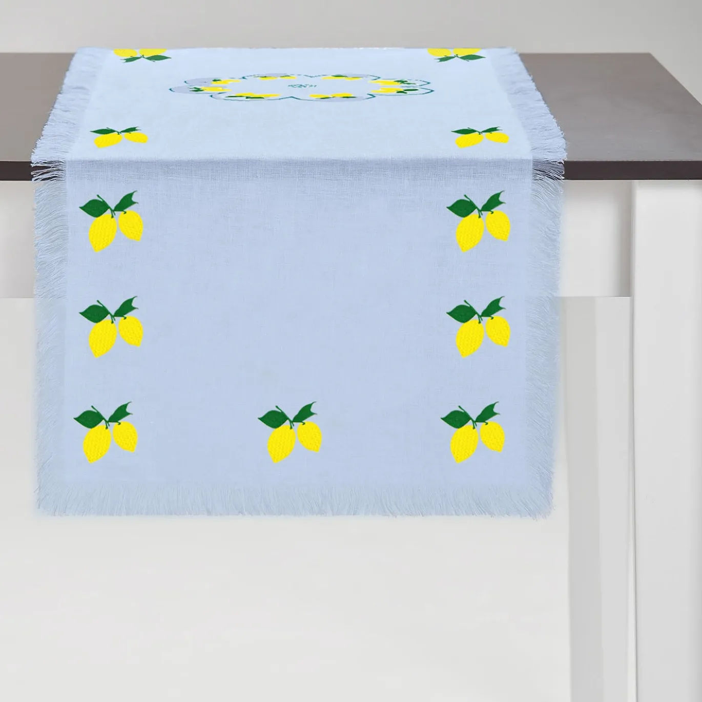 Runner azzurro con frange multicolore Limoni