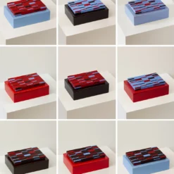 Scatola in ceramica rossa Triadi e Rivolti con coperchio in mosaico azzurro