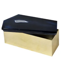 Scatola in ottone con coperchio in agata