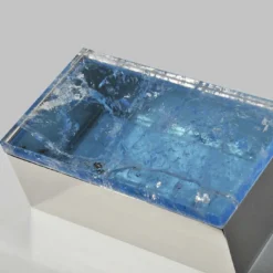 Scatola in ottone con quarzo azzurro
