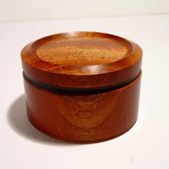 Scatola in sapele ed ebano con coperchio #1