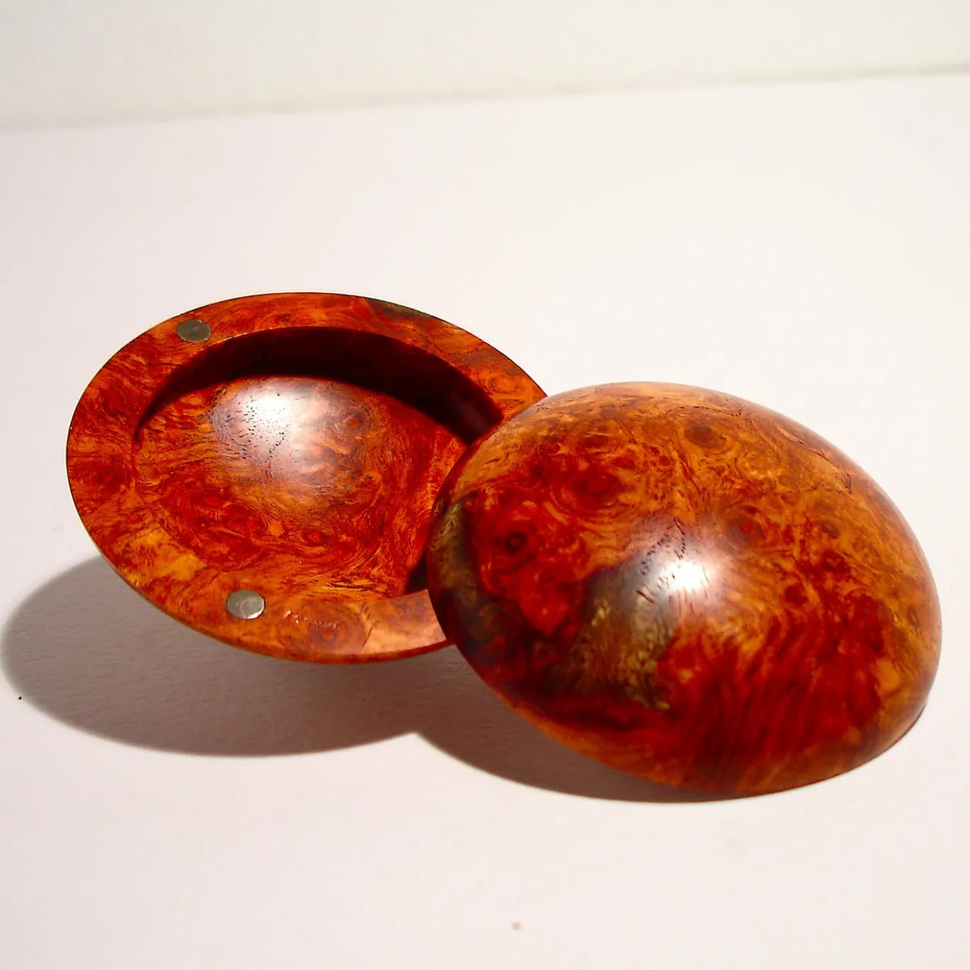 Scatola Magnetik in radica di Amboyna