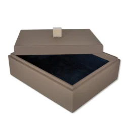 Scatola marrone con coperchio