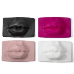 Scultura di labbra Ruby Woo