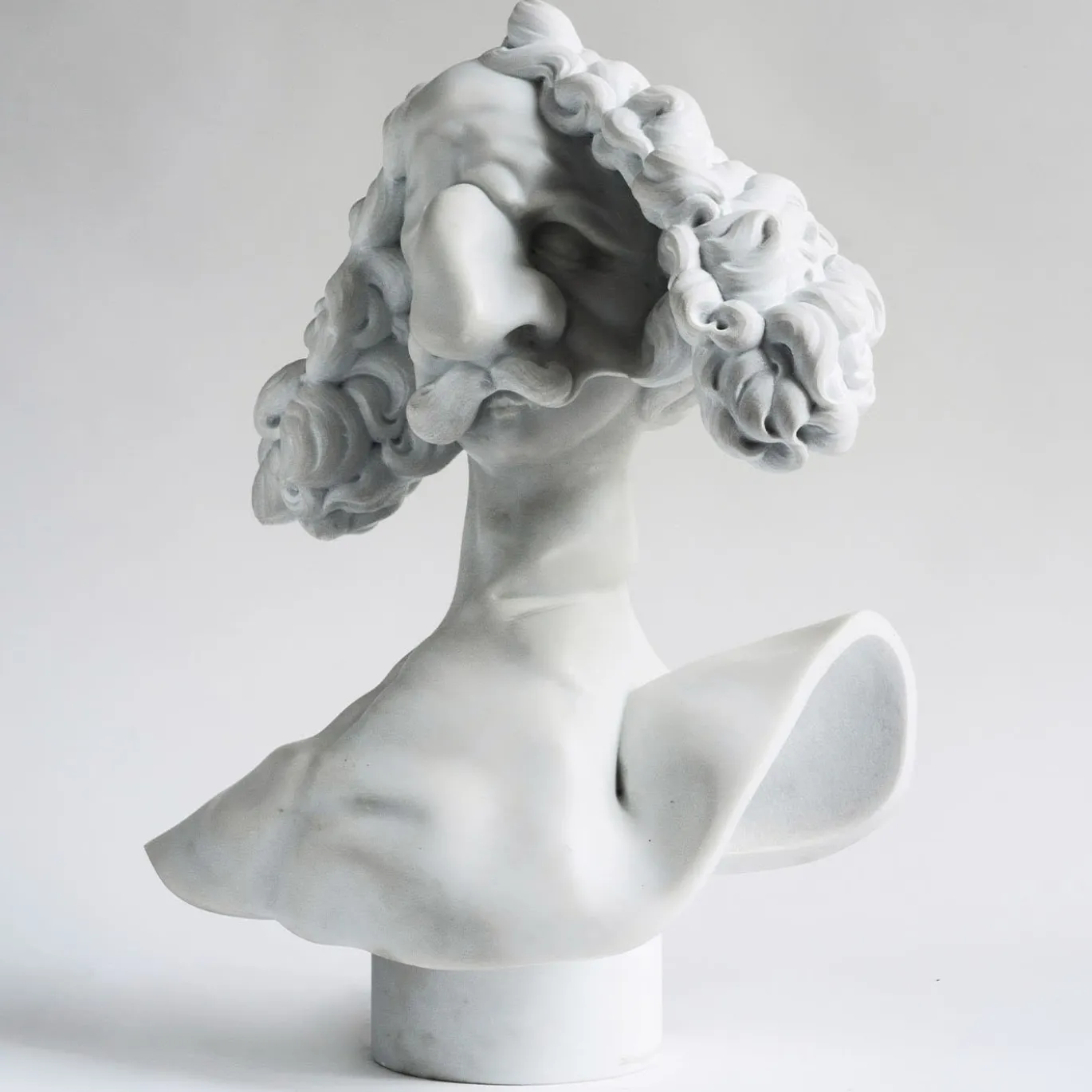 Scultura Genio della Scienza in Marmo Bianco di Carrara