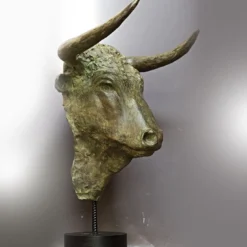 Scultura in bronzo Testa di Toro