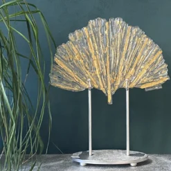 Scultura in oro e vetro trasparente Foglia di Ginkgo
