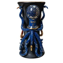 Scultura policroma di tentacoli