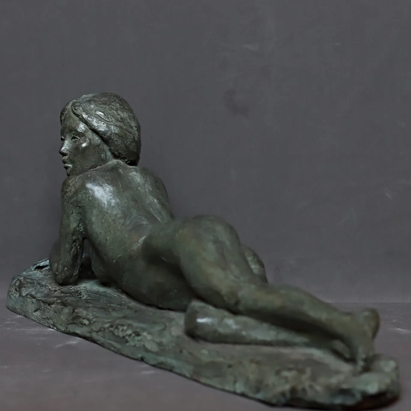Scultura Venere Sdraiata