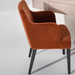 Sedia da pranzo Amabilia Red di Ciarmoli Queda Studio