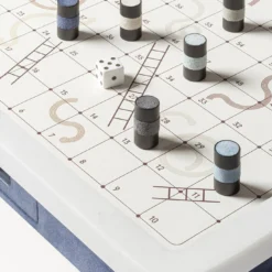 Set da Gioco Delos Snakes & Ladders in Pelle Verde